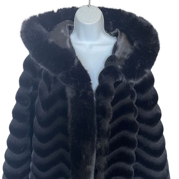 GALLERY Hooded Faux Fur Coat Black Size 1X - Picture 2 of 11